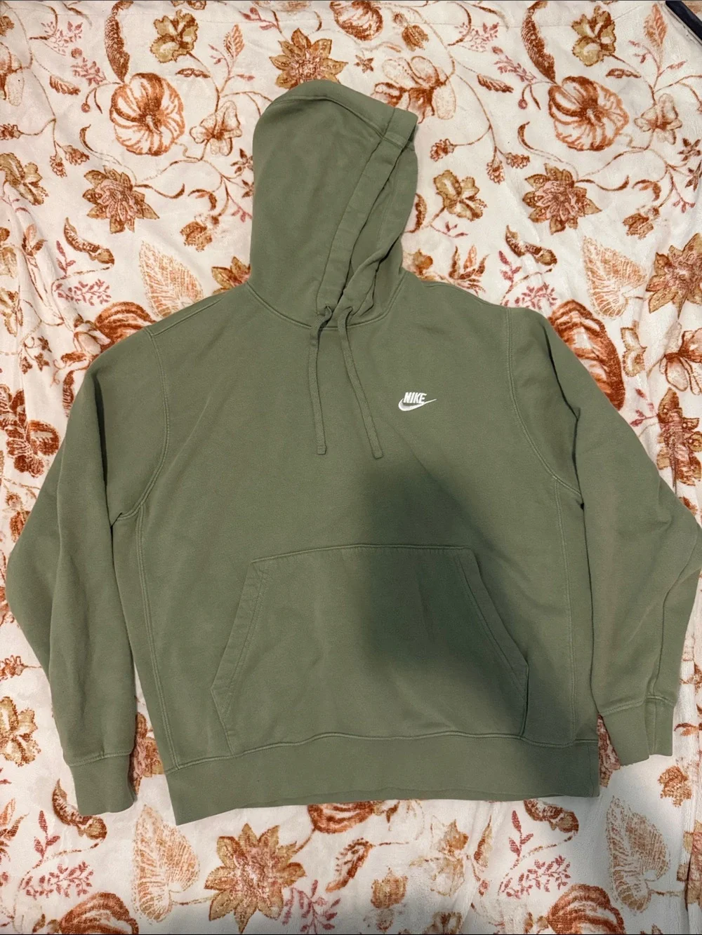 Nike Men's Olive Green Hooded Pullover Sweatshirt